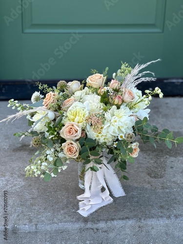 Wallpaper Mural bouquet of flowers Torontodigital.ca