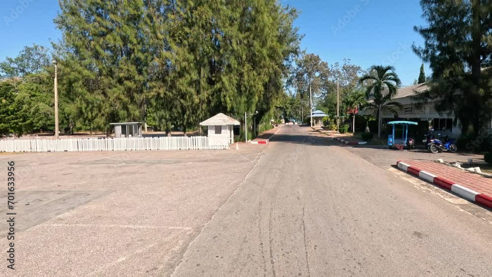 Empty Parking Lot to Busy Street Transition