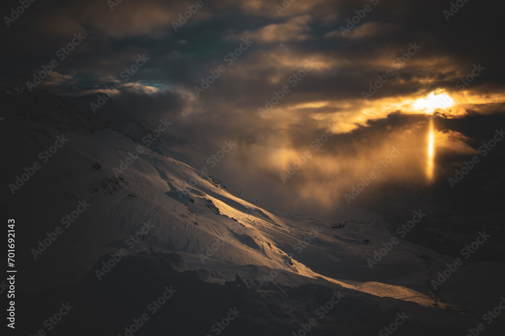 Sonnenuntergang in den Schweizer Alpen