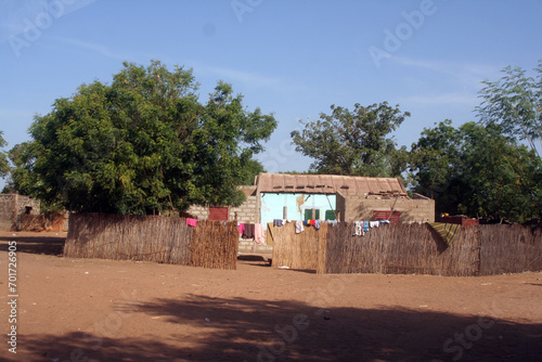 Petit village en brousse Sénégalaise