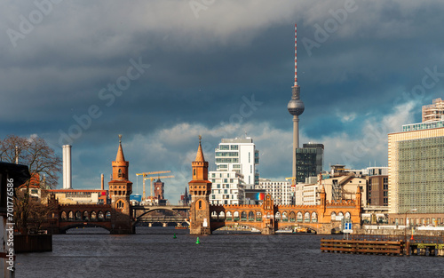 Oberbaum Bridge an skyline of Berlin, TV Tower in the background