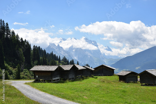 Alpenhütten in den Schweizer Bergen
