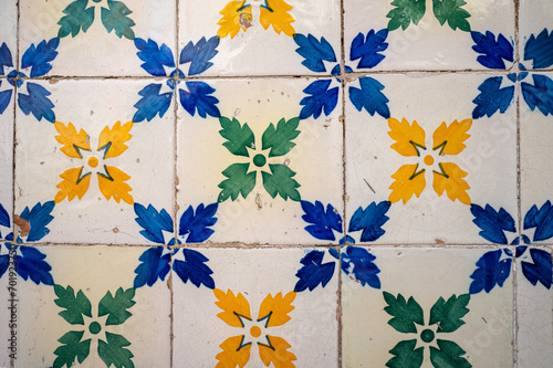 Azulejos tradicionais portugueses photo