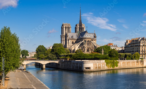 Notre Dame de Paris cathedral and the Seine River Banks (UNESCO World Heritage Site) in summer. Ile de la Cite, Paris, France