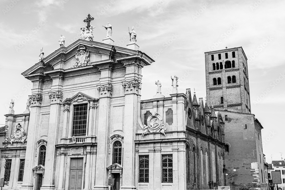 Mantua, Lombardy, Italy: Facade of the baroque Cathedral of Mantua; Cathedral of Saint Peter in black and white