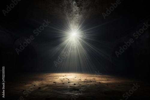 Mystisches Gewölbe mit strahlendem Licht. Atmosphärischer Hintergrund photo