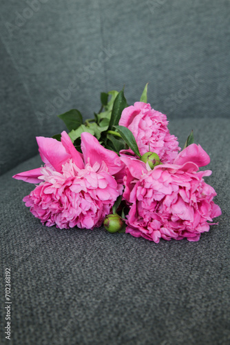 Fototapeta Naklejka Na Ścianę i Meble -  bouquet of pink peonies
