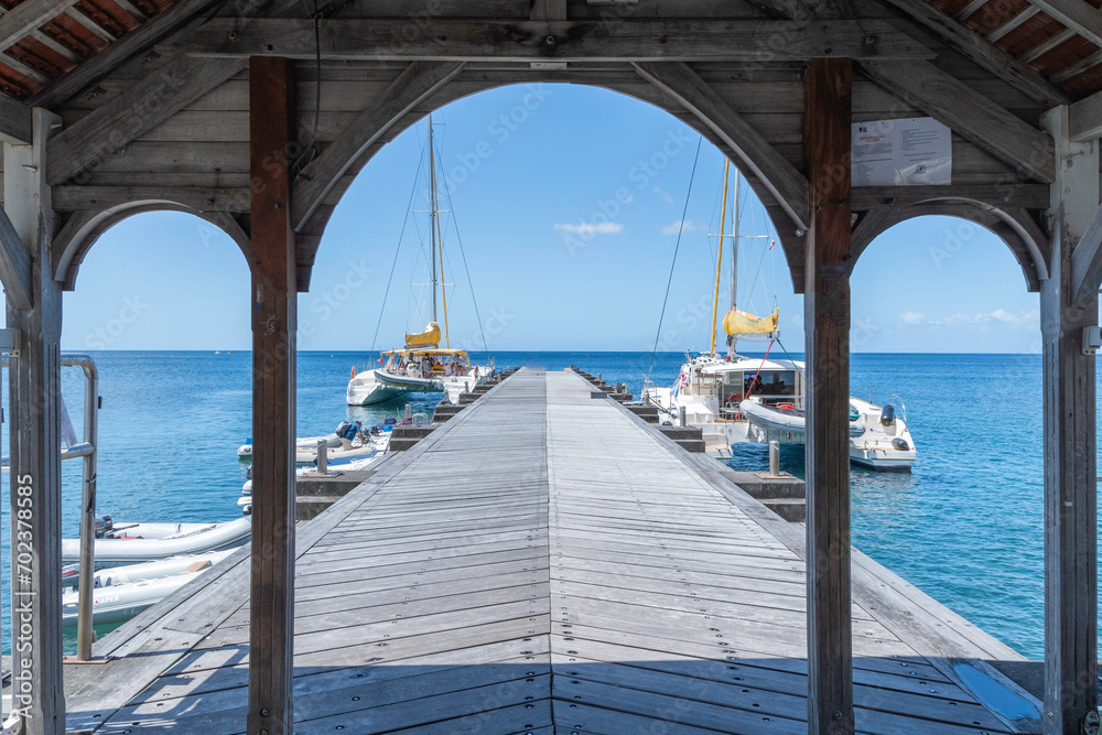 Embarcadère de la ville de Saint Pierre dans le nord de l'île de La