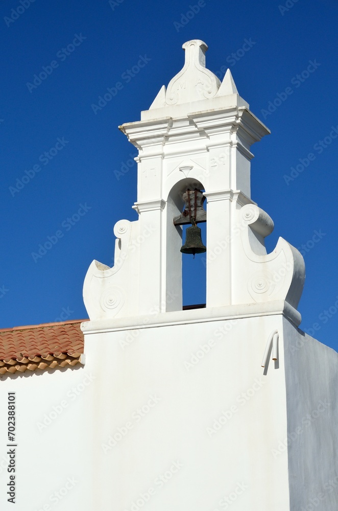 Campanario de una iglesia en Tavira, Algarve, Portugal