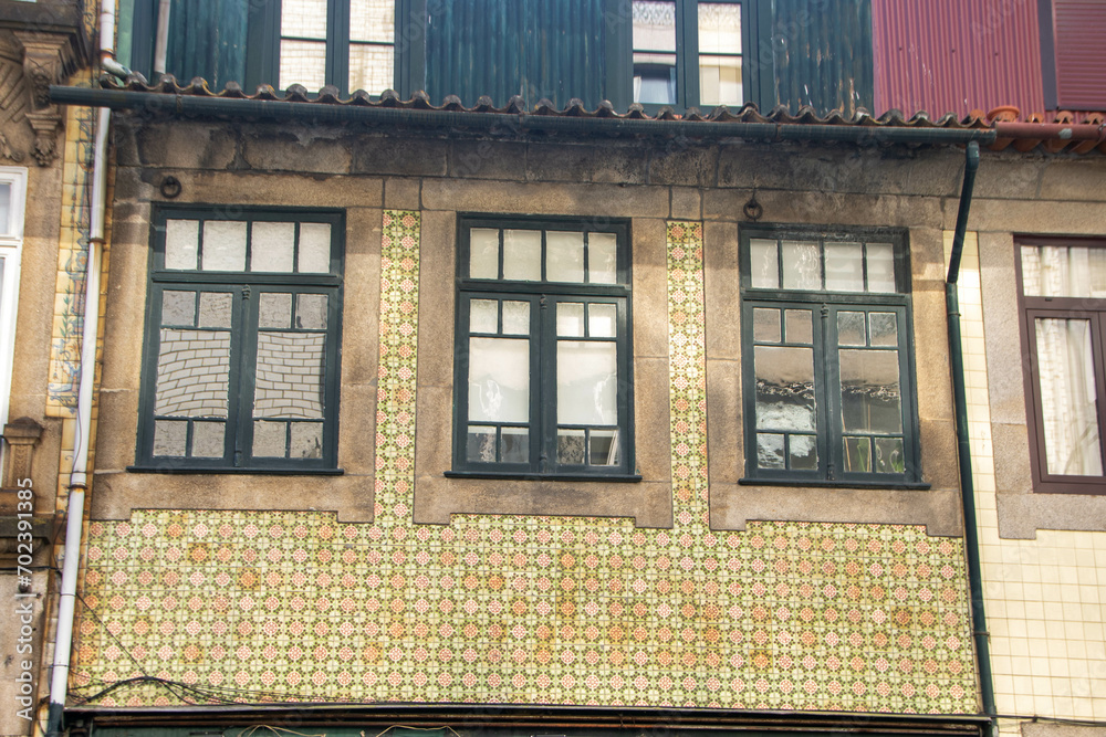 Typical facade of palaces in Ribeira district of Porto, Portugal Typical facade of palaces in Ribeira district of Porto, Portugal