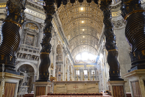 Por dentro da igreja do Vaticano