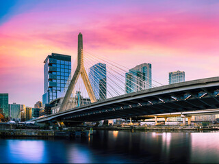 Acrylglasbilder Karlsbrücke Zakim Brücke und Boston Skyline abends  © Naya Na