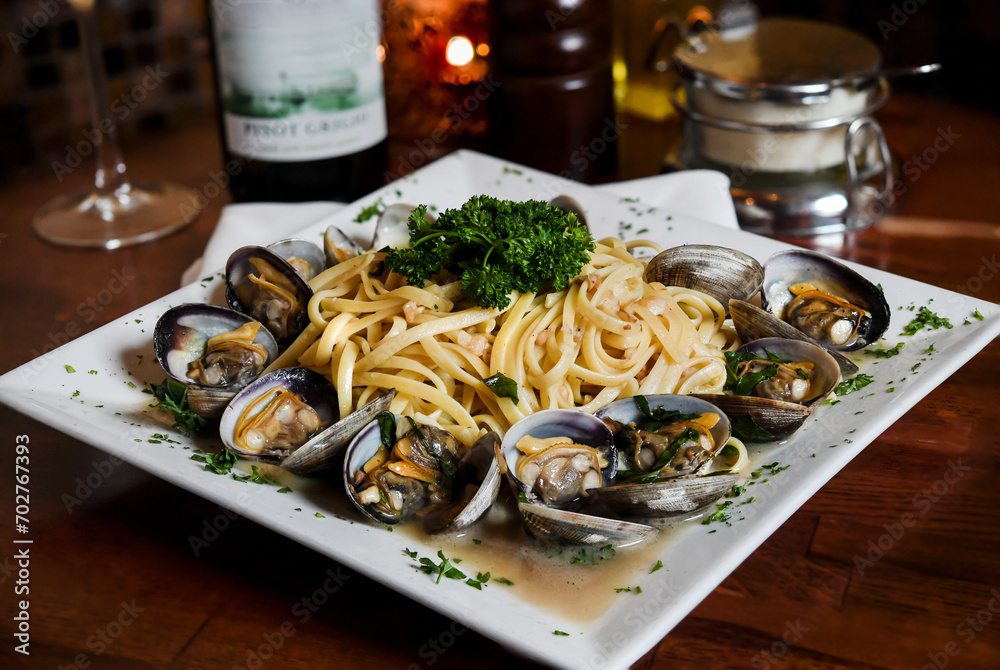 Linguini with White Clam Sauce Linguini with White Clam Sauce