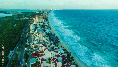 Zona Hoteleira de Cancun no México © rafaelnlins