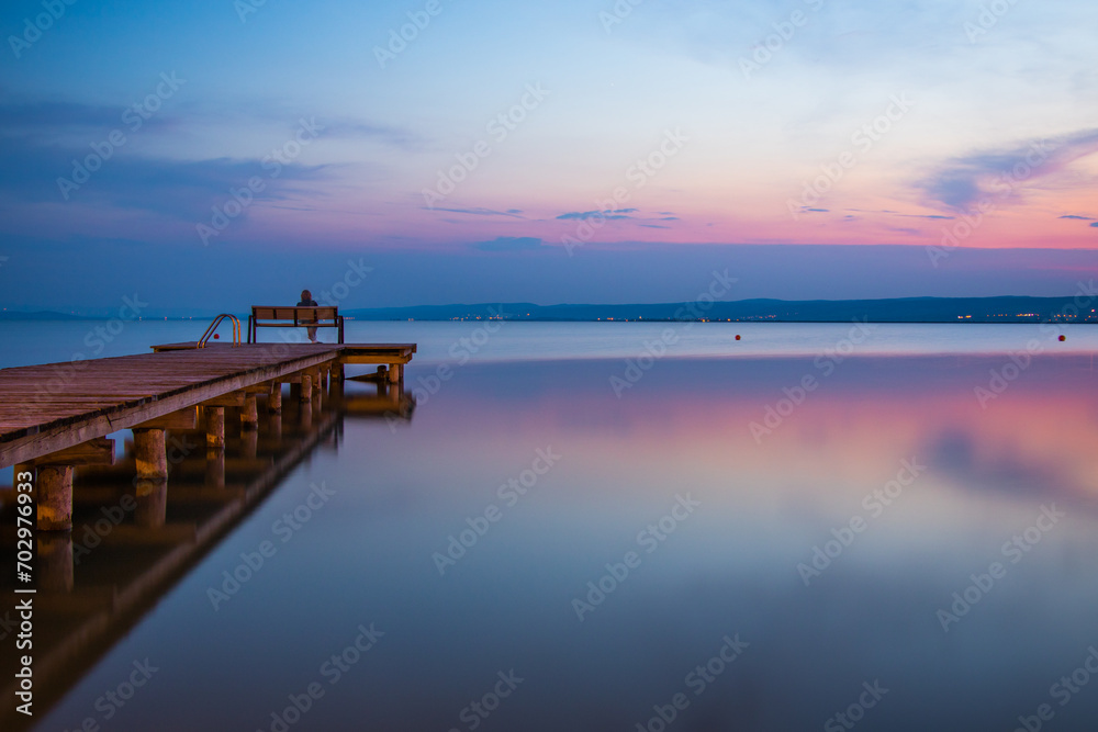 Fototapeta premium Sonnenuntergang am Steg