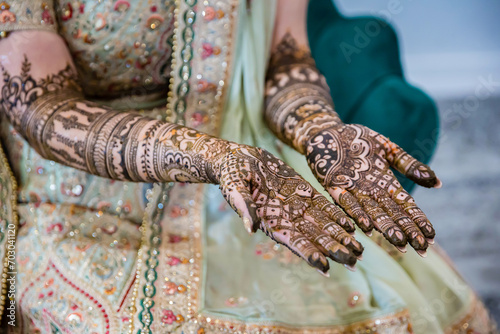 Indian bride s wedding henna mehendi mehndi hands close up