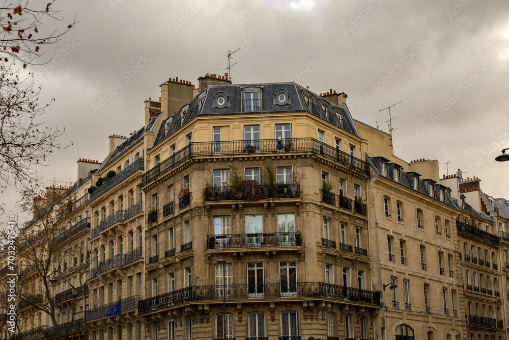 real estate , haussmannian architecture in Paris
