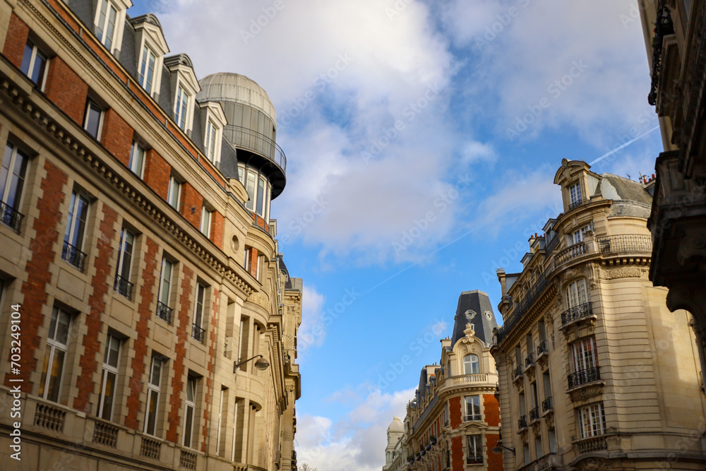 real estate , haussmannian architecture in Paris  Srobonne univerity