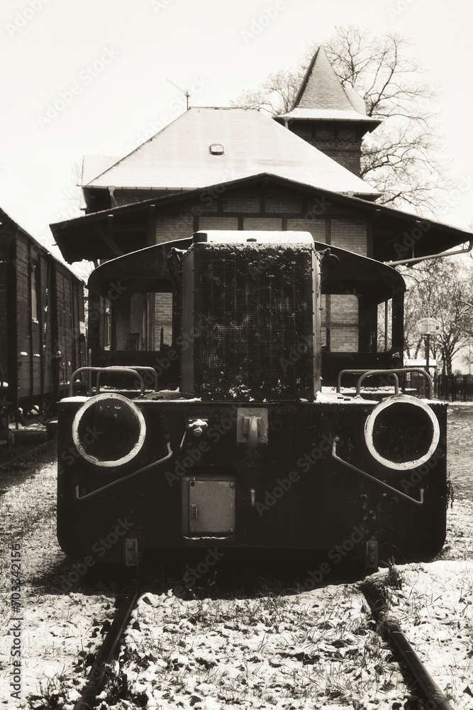 old  locomotive