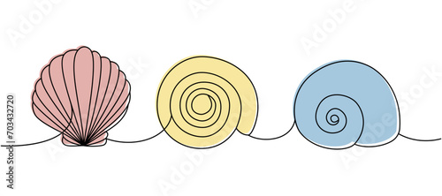 Scallop sea shells. Sea shells, mollusks, scallop, pearls. Tropical underwater shells continuous one line illustration. Vector minimalist illustration