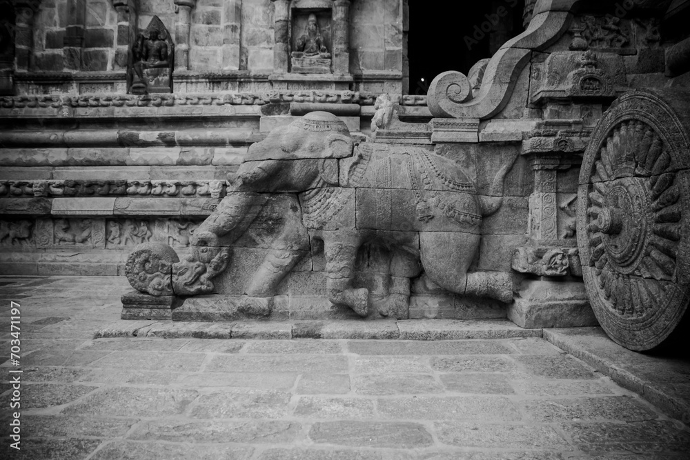 Statues along the walls of the steps in Airavatesvara Temple located in Darasuram town in Kumbakonam, India. Statues along the walls of the steps in Airavatesvara Temple located in Darasuram town in Kumbakonam, India.