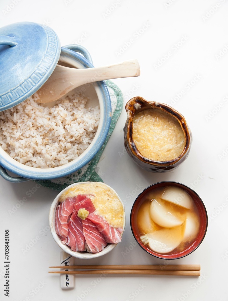 まぐろとろろ丼 まぐろとろろ丼