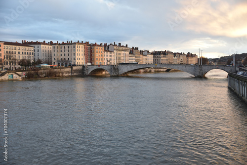 Pont sur la Saône à Lyon. France © JFBRUNEAU