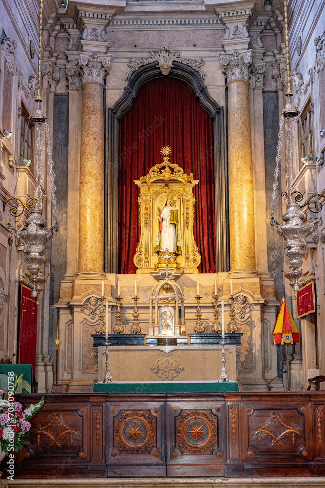 Interior of the Basilica of the Martyrs, Church of the Holy Sacrament, Lisbon-estremadura-portugal.1-1-2024