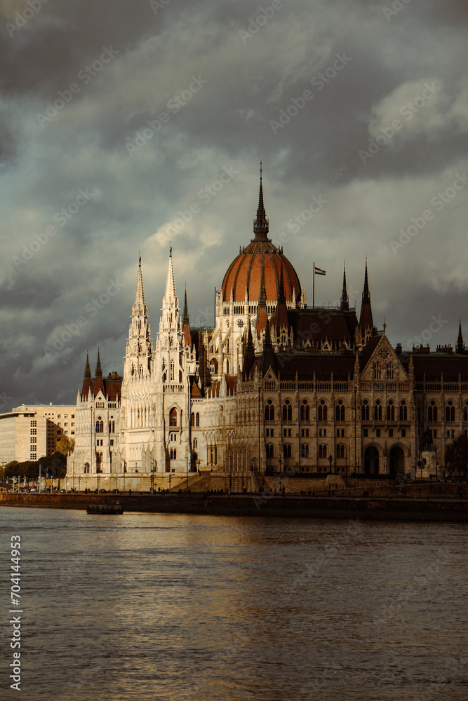 hungarian parliament building