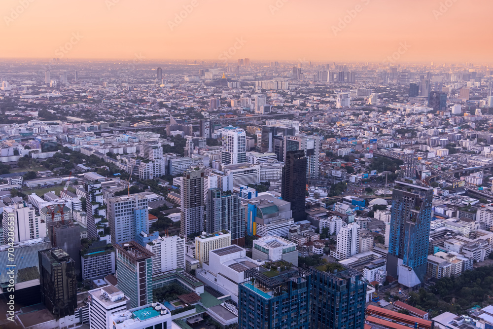 Obraz premium Bangkok is among the world's top tourist destinations, and has been named the world's most visited city consistently in several international rankings.