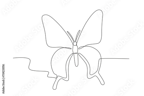 A butterfly with beautiful wings. Butterfly one-line drawing © stlineart
