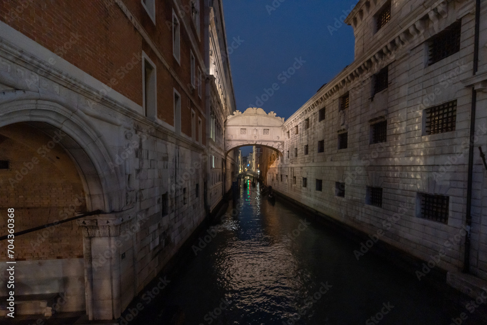 Venezia - Ponte dei Sospiri visto dal Ponte della Paglia 