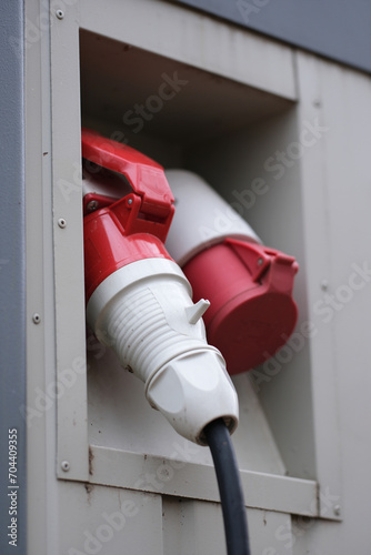 Foto Starkstromanschluss an einem Baucontainer