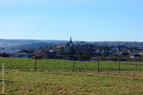 Blick auf den Ort Tiefenbronn im Landkreis Pforzheim
