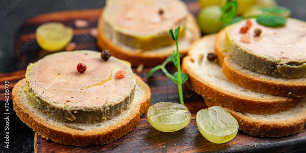 foie gras sandwich fresh delicious fresh goose or duck liver eating cooking appetizer meal food snack on the table - obrazy, fototapety, plakaty 