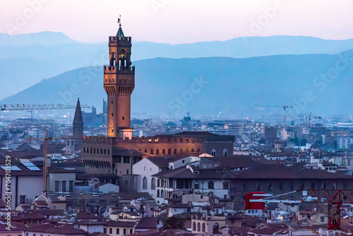 Tableau sur toile Florentine Palazzo Vecchio and its tower at night