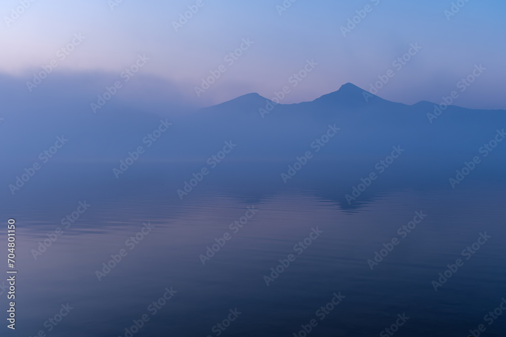 磐梯山の朝霧