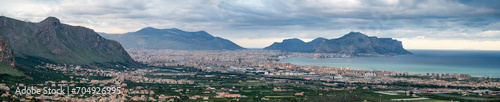 Extra large panoramic view over the bay, the sea and the city of Palermo, Italy © Werner