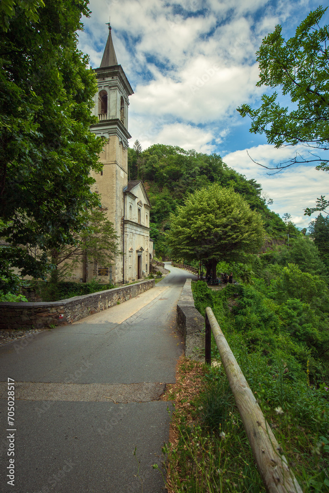 Chiesa di Sant' Anna a Cannobio in Piemonte, Italia Chiesa di Sant' Anna a Cannobio in Piemonte, Italia