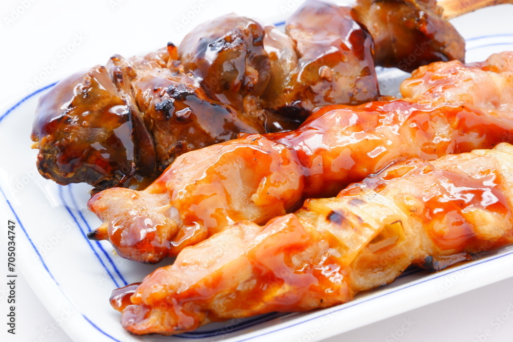 焼き鳥の盛り合わせ(ネギマ、もも、レバー) 焼き鳥の盛り合わせ(ネギマ、もも、レバー)