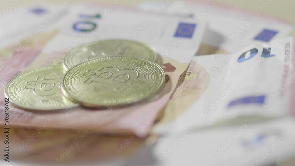 Bitcoin, BTC, euro, argent liquide, crypto monnaie, ETF, argent, trading, actif numérique, finance, devise,  banque, affaires, échange, gain, perte, chart, graphique, pièce, richesse, billet, ordinate