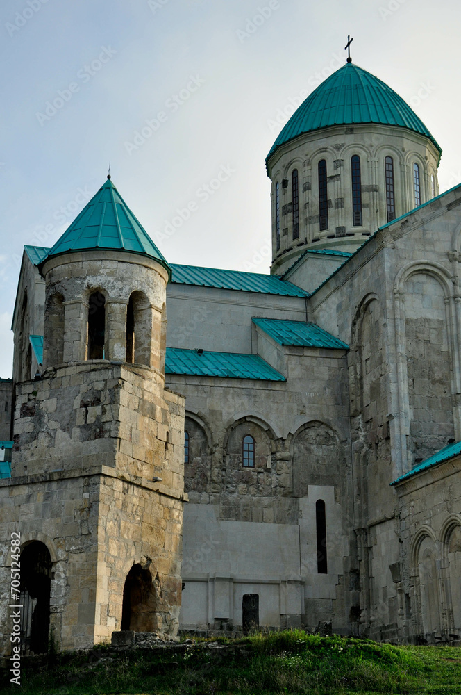 Architektura sakralna Gruzji, stary kamienny kościół.