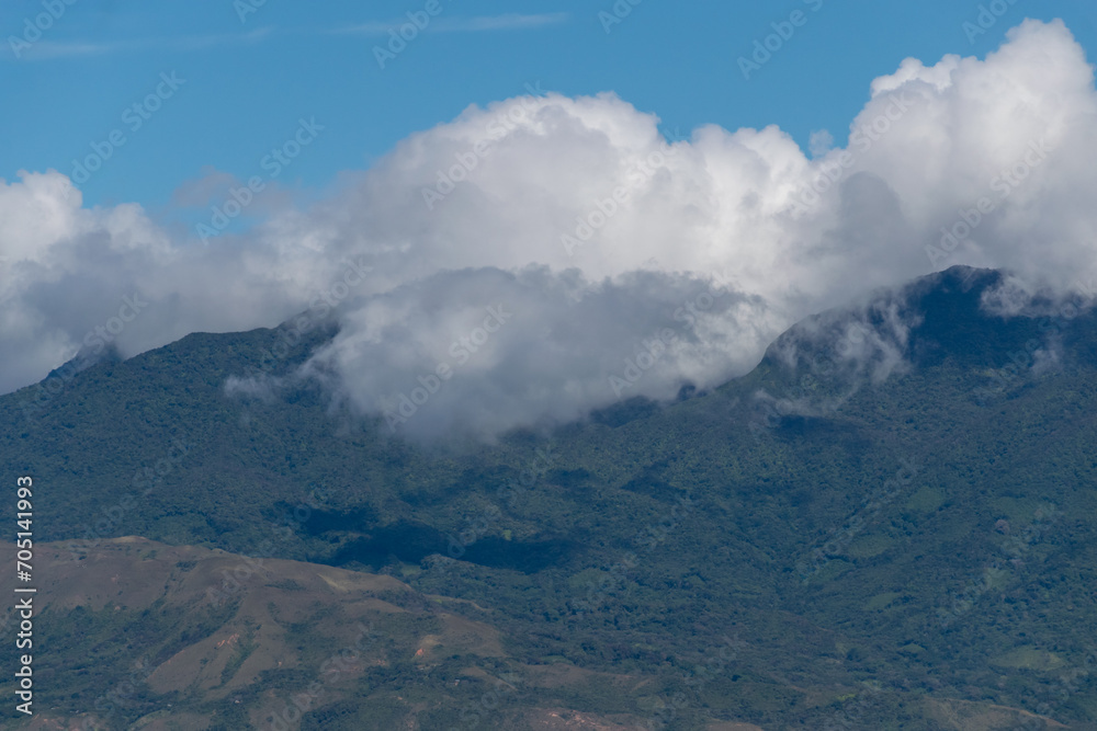 Caminata al Cerro el Peñon del Común Panama Caminata al Cerro el Peñon del Común Panama