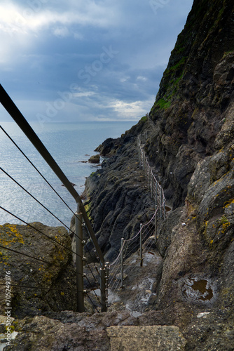 Steiler Pfad beim Klippenpfad Gobbins Cliff photo