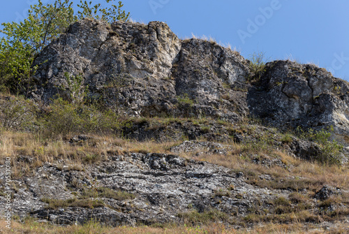 Toltry, Tovtry - mountainous arched limestone ridge stretching above Prut in northern Moldova.