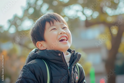 幸せそうな笑顔の男の子のポートレート（子供・日本人・アジア人）