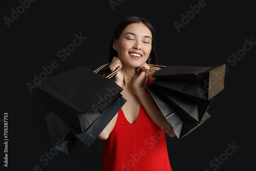 Beautiful young Asian woman...