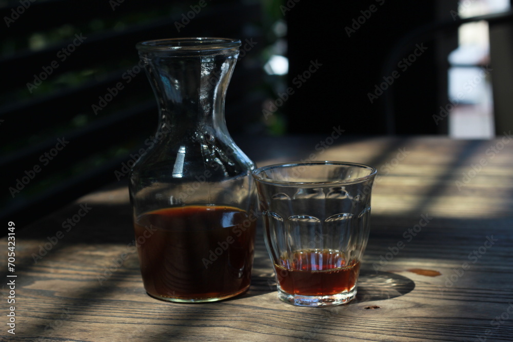 Fototapeta premium robusta v60 coffe on the wooden table
