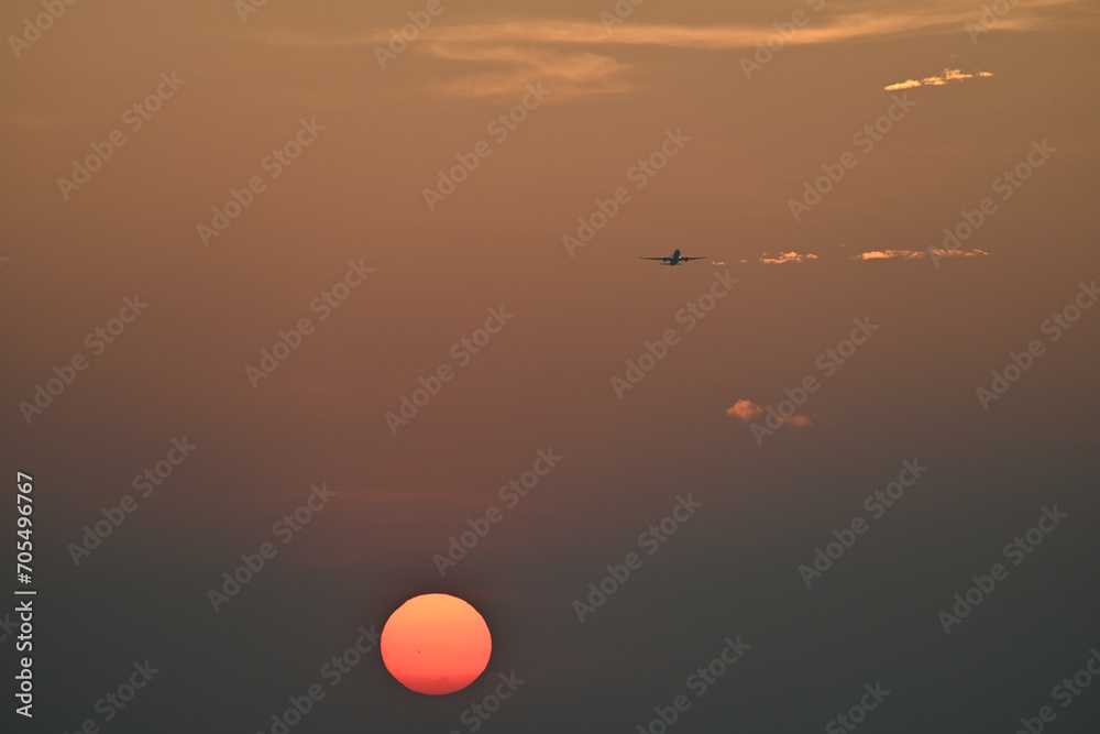 People leave at sunset People leave at sunset