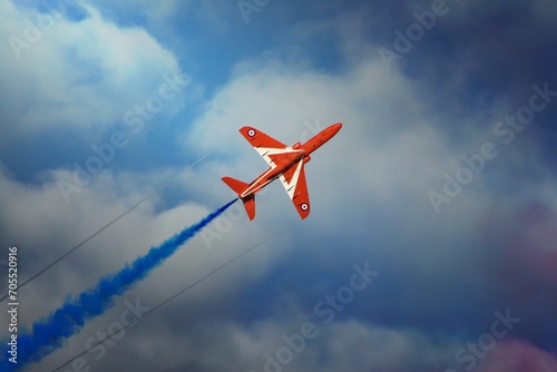 Canvas Print royal air force red arrow hawk